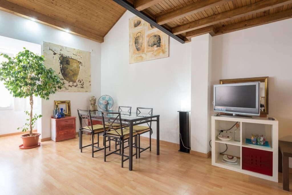 Appartamento TGH Acogedor Duplex en Málaga Esterno foto